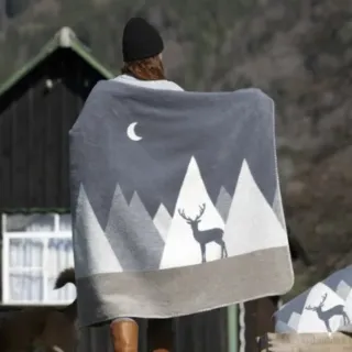 Savona pledd "Mountains modern", str 150x200
