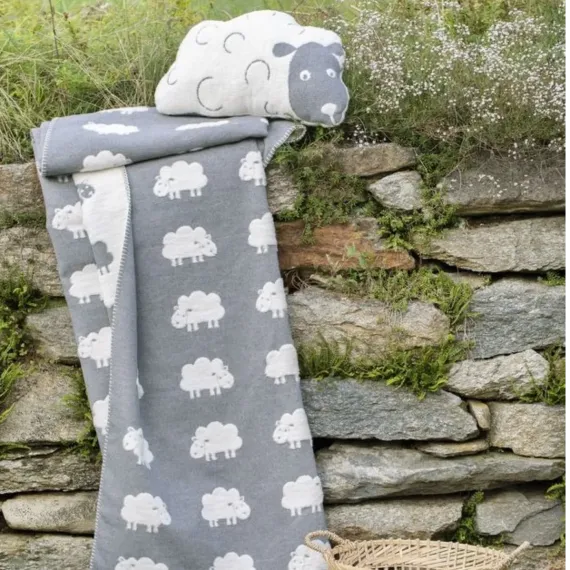 Deco pledd "Sheeps allover" 130x200