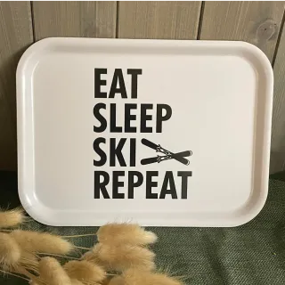 Frokostbrett "eat, sleep, ski, repeat" 27x20 cm
