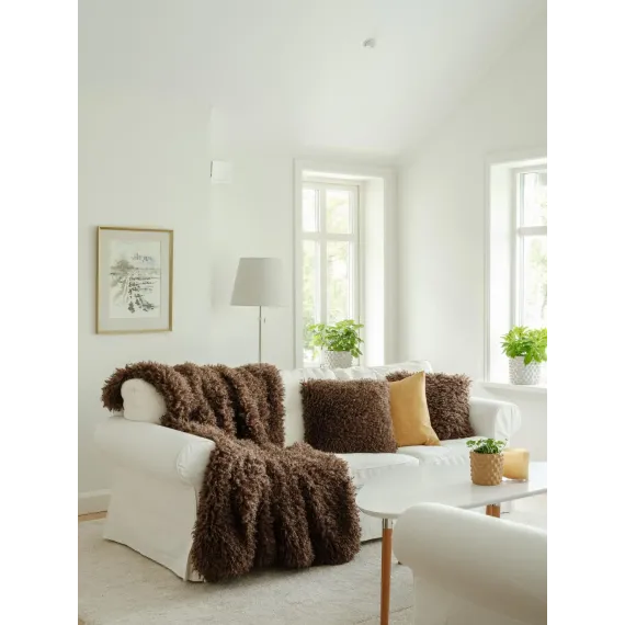 Wooly pledd, Brown