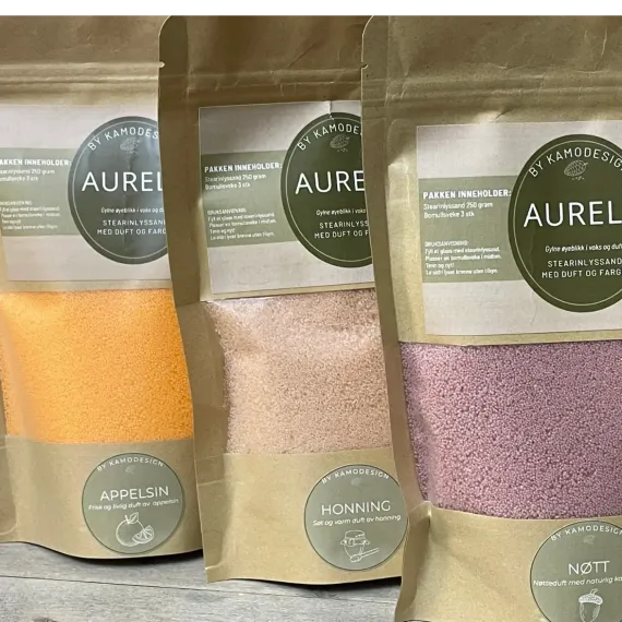 Stearinlyssand med duft og farge