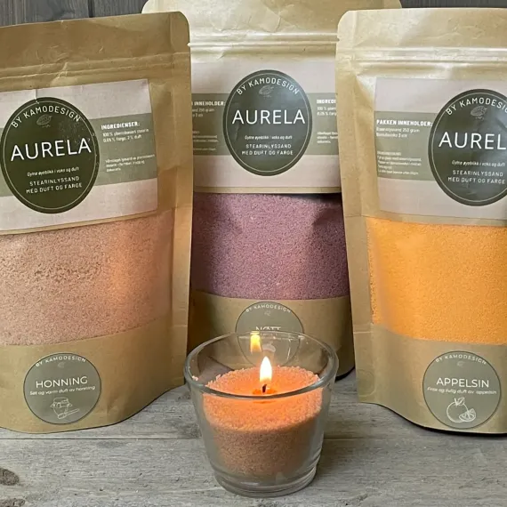 Stearinlyssand med duft og farge