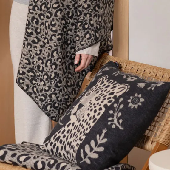 Putetrekk "Leo" str 50x50